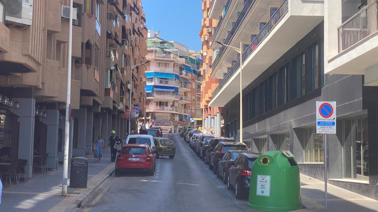Solymar Poniente Apartamento Recien Reformado A 3 Min De Playa Poniente Y Del Centro Parking Opcional 貝尼多姆 外观 照片