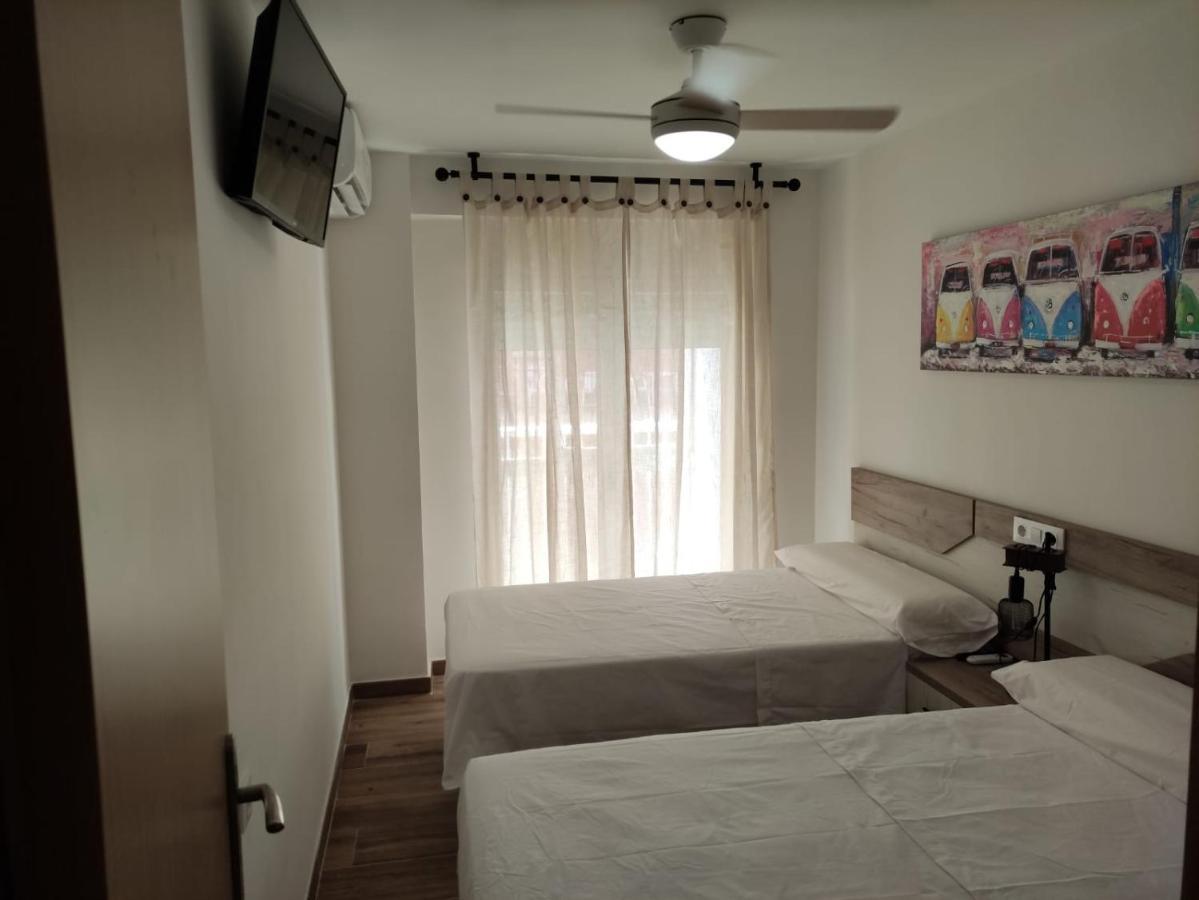 Solymar Poniente Apartamento Recien Reformado A 3 Min De Playa Poniente Y Del Centro Parking Opcional 貝尼多姆 外观 照片
