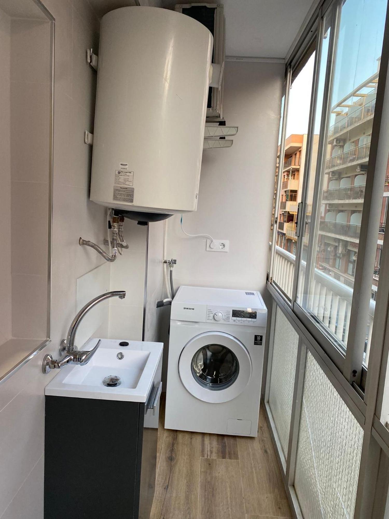 Solymar Poniente Apartamento Recien Reformado A 3 Min De Playa Poniente Y Del Centro Parking Opcional 貝尼多姆 外观 照片